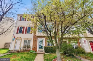 2428 Corn Crib Ct, Herndon, VA 20171 - Photo 2