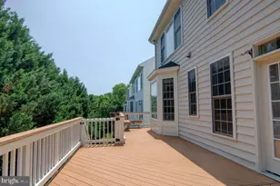 5861 Governors Hill Dr, Alexandria, VA 22310 - Photo 32