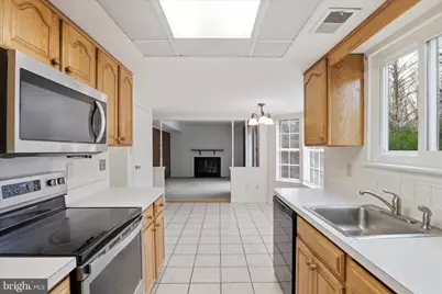 5516 Dunsmore Road, Alexandria, VA 22315 - Photo 8