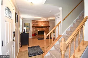 8470 Misty Blue Ct, Springfield, VA 22153 - Photo 4