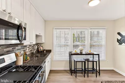 5406 Midship Court, Burke, VA 22015 - Photo 12