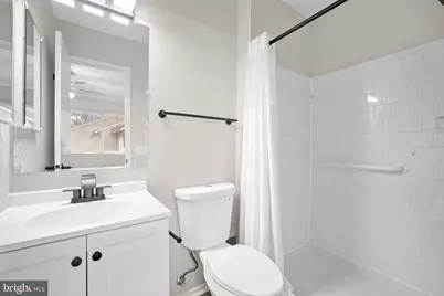 2704 Glengyle Drive #19, Vienna, VA 22181 - Photo 28