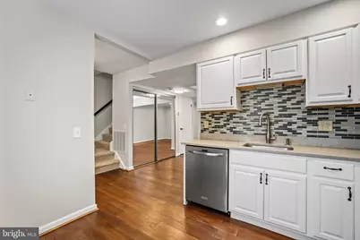 2704 Glengyle Drive #19, Vienna, VA 22181 - Photo 12