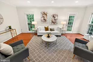 11792 Great Owl Cir, Reston, VA 20194 - Photo 16