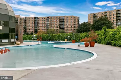 8340 Greensboro Drive #512, McLean, VA 22102 - Photo 28