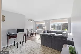 6641 Wakefield Dr, Alexandria, VA 22307 - Photo 2