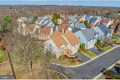 7506 Silver Maple Lane, Falls Church, VA 22042 - Photo 4