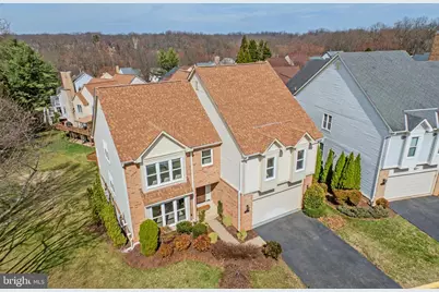 7506 Silver Maple Lane, Falls Church, VA 22042 - Photo 2