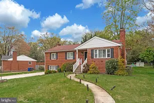 3162 Patrick Henry Dr, Falls Church, VA 22044 - Photo 1