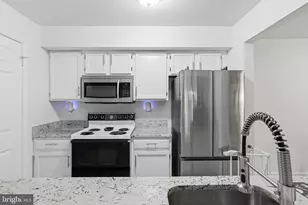 5704 Shadwell Ct, Alexandria, VA 22309 - Photo 8