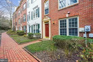 8856 Mansion View Ct, Vienna, VA 22182 - Photo 34