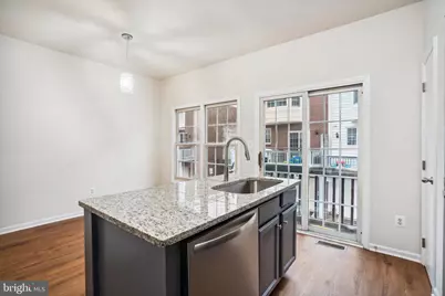 8856 Mansion View Court, Vienna, VA 22182 - Photo 10