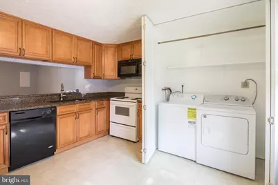 8334 Wind Fall Road, Springfield, VA 22153 - Photo 6