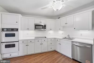 8370 Greensboro Drive #614, McLean, VA 22102 - Photo 14