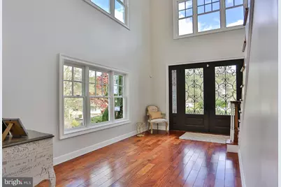 6329 Linway Terrace, McLean, VA 22101 - Photo 8