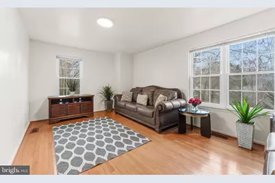 5765 Heritage Hill Drive, Alexandria, VA 22310 - Photo 10