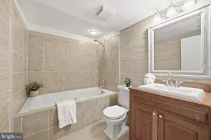 5705 Lawsons Hill Ct, Alexandria, VA 22310 - Photo 32