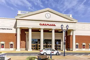 4151 Castlecary Ln, Fairfax, VA 22030 - Photo 38