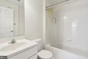 4151 Castlecary Ln, Fairfax, VA 22030 - Photo 30