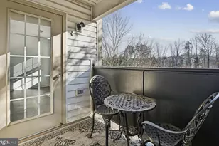 4151 Castlecary Ln, Fairfax, VA 22030 - Photo 12