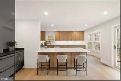 11115 Streamview Court, Great Falls, VA 22066 - Photo 14