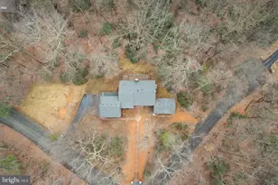 11115 Streamview Ct, Great Falls, VA 22066 - Photo 84