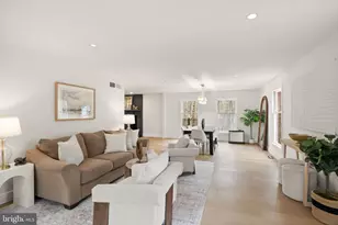 11115 Streamview Ct, Great Falls, VA 22066 - Photo 8