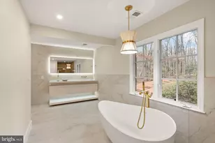 11115 Streamview Ct, Great Falls, VA 22066 - Photo 58