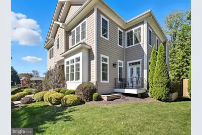 609 Kingsley Road SW, Vienna, VA 22180 - Photo 48