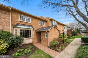 7308 Aynsley Ln, McLean, VA 22102 - Photo 1