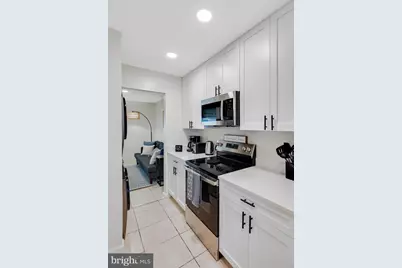 428 Reneau Way, Herndon, VA 20170 - Photo 12