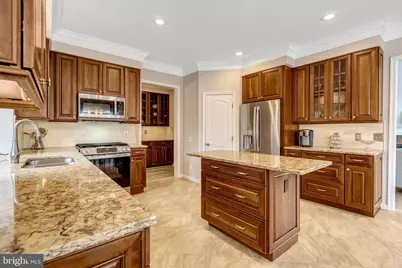 9600 Nuthatch Drive, Fairfax Station, VA 22039 - Photo 10