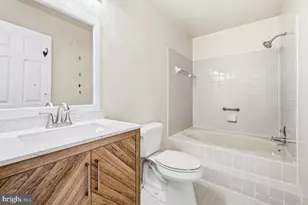 7594 Woodstown Dr, Springfield, VA 22153 - Photo 24