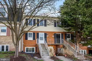 6145 Strasburg Dr, Centreville, VA 20121 - Photo 26