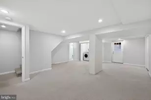 3164 Patrick Henry Dr, Falls Church, VA 22044 - Photo 20