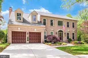 7904 Willfield Ct, Fairfax Station, VA 22039 - Photo 4