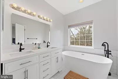 13993 Sawteeth Way, Centreville, VA 20121 - Photo 24