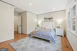 8967 Omega Ct, Springfield, VA 22152 - Photo 12