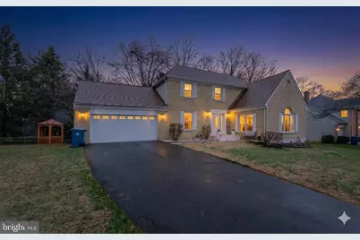 4664 Braddock Green Court, Fairfax, VA 22032 - Photo 2