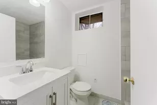 4664 Braddock Green Ct, Fairfax, VA 22032 - Photo 46