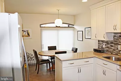 4960 Schuyler Drive, Annandale, VA 22003 - Photo 6