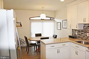 4960 Schuyler Dr, Annandale, VA 22003 - Photo 6