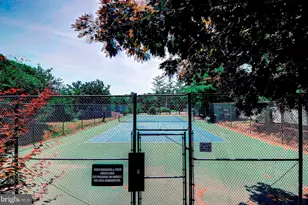 12919 Alton Square, Herndon, VA 20170 - Photo 34