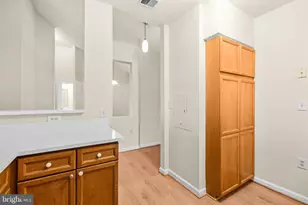 12919 Alton Square, Herndon, VA 20170 - Photo 14