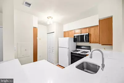 12919 Alton Square #416, Herndon, VA 20170 - Photo 10