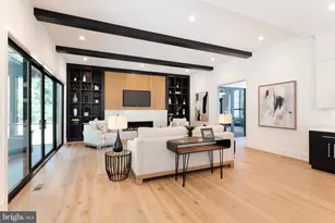 6908 Southridge Dr, McLean, VA 22101 - Photo 6