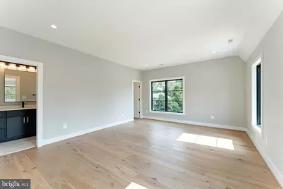 6908 Southridge Drive, McLean, VA 22101 - Photo 36