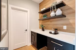 6908 Southridge Dr, McLean, VA 22101 - Photo 28