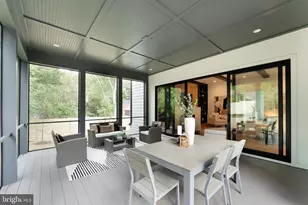 6908 Southridge Dr, McLean, VA 22101 - Photo 54