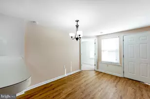 4356 Pembrook Village Dr, Alexandria, VA 22309 - Photo 8